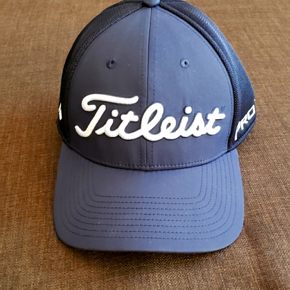 Titleist Golf- Tour Sports Mesh Cap Legacy